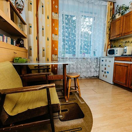 Feel The Old Socialist Style Apartment Krasków Εξωτερικό φωτογραφία