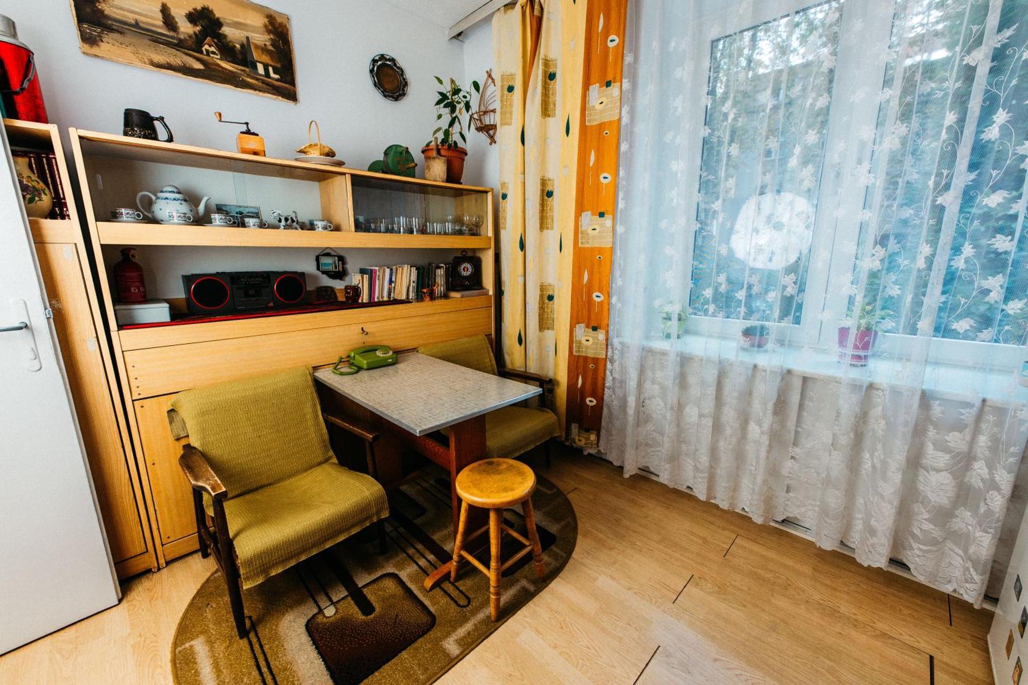 Feel The Old Socialist Style Apartment Krasków Εξωτερικό φωτογραφία