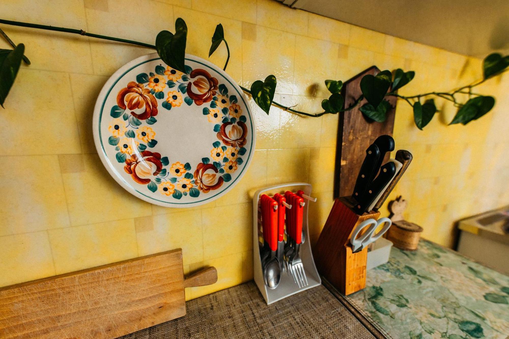 Feel The Old Socialist Style Apartment Krasków Εξωτερικό φωτογραφία